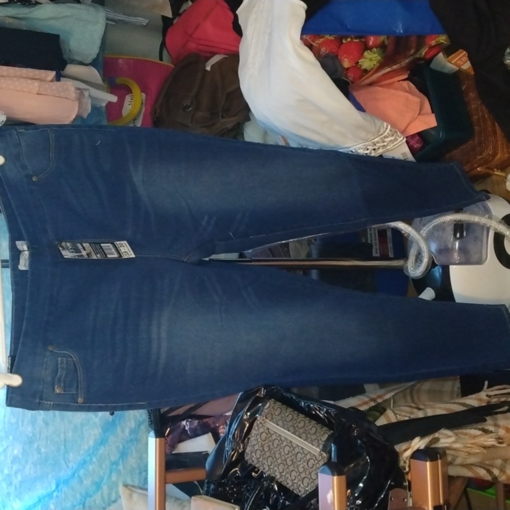 Johnnies jeans authentic denim sz 18-20 new